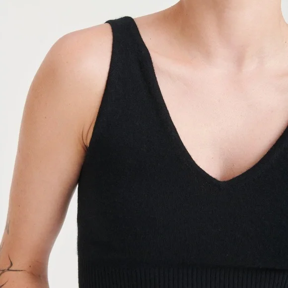 NAADAM Signature Cashmere Longline Bra Tops - Picture 3 of 4